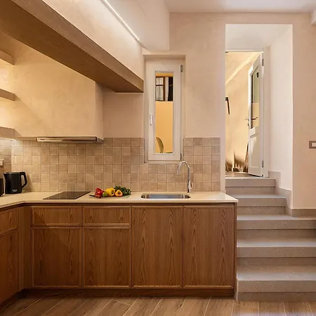 Venetian Harbour Apartment *