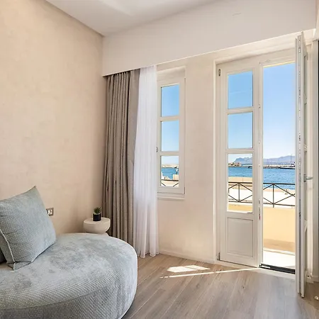 Venetian Harbour Apartment *