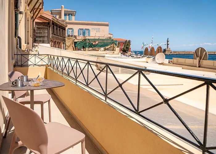 Venetian Harbour * Chania (Crete)