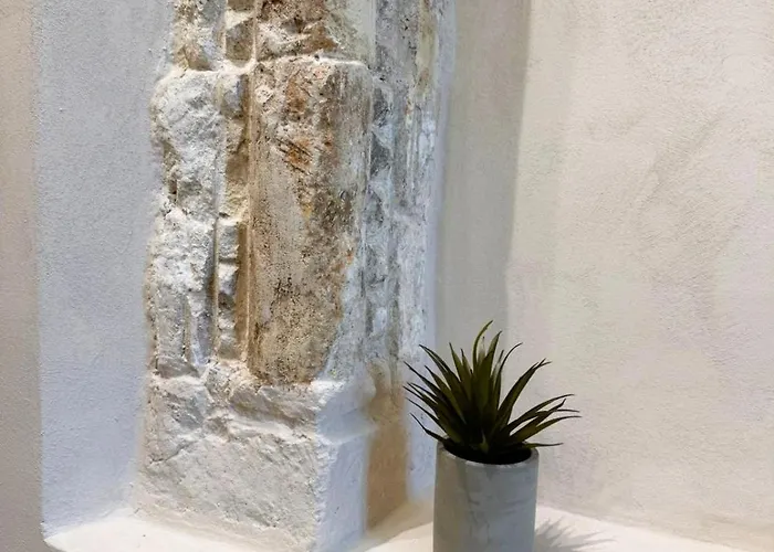 Venetian Harbour アパート ハニア